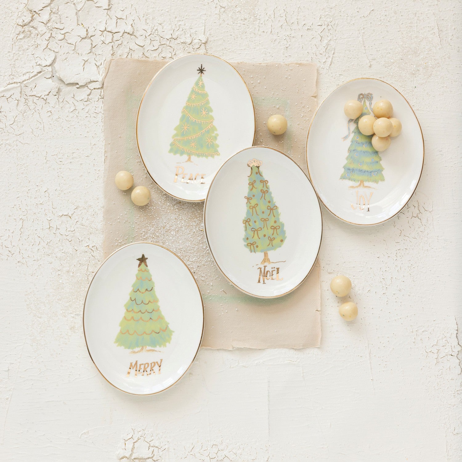 Oval Stoneware Dish with Christmas Tree, Word, 4 Styles © - Mellow Monkey