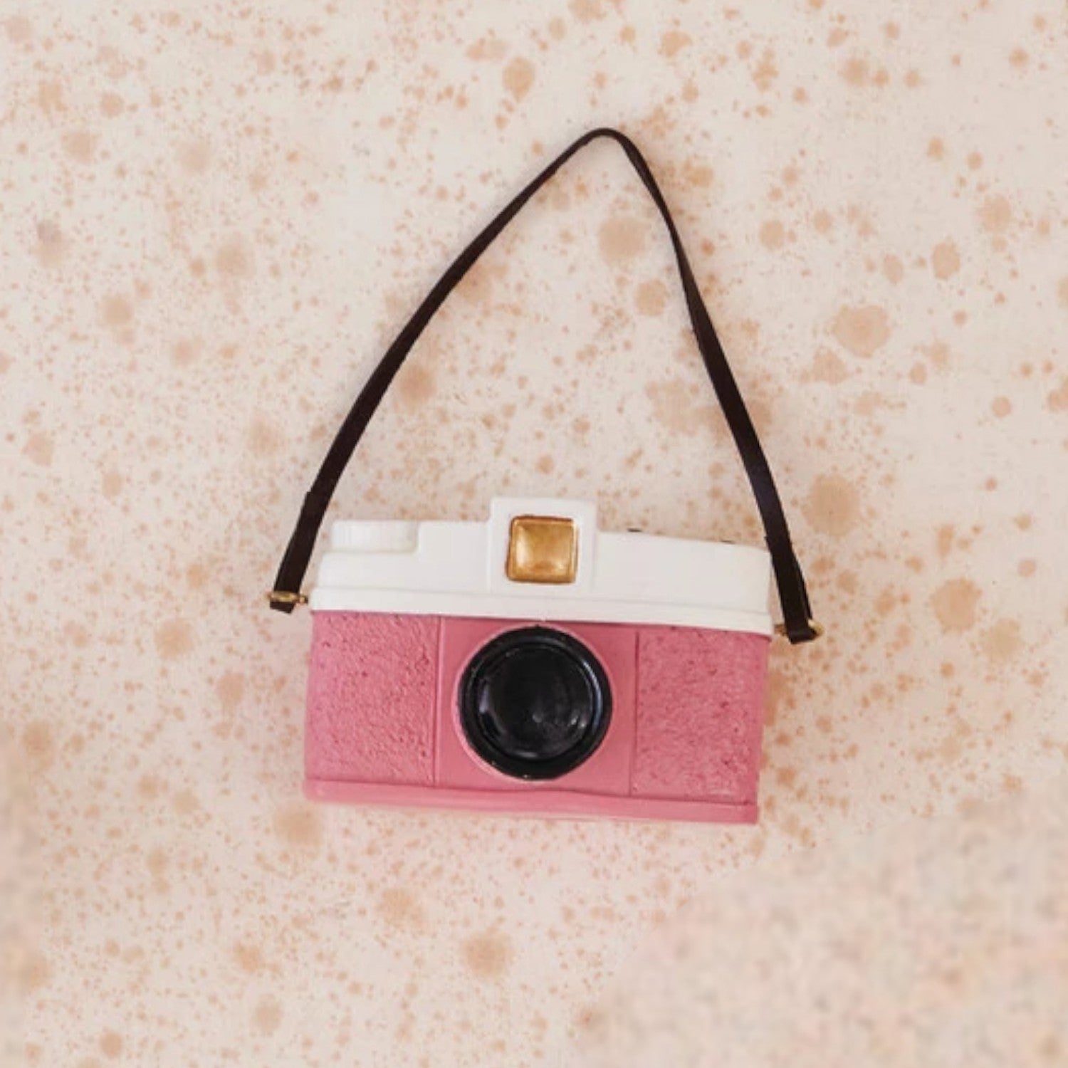 Resin Camera Ornament - 2-1/4-in - Mellow Monkey