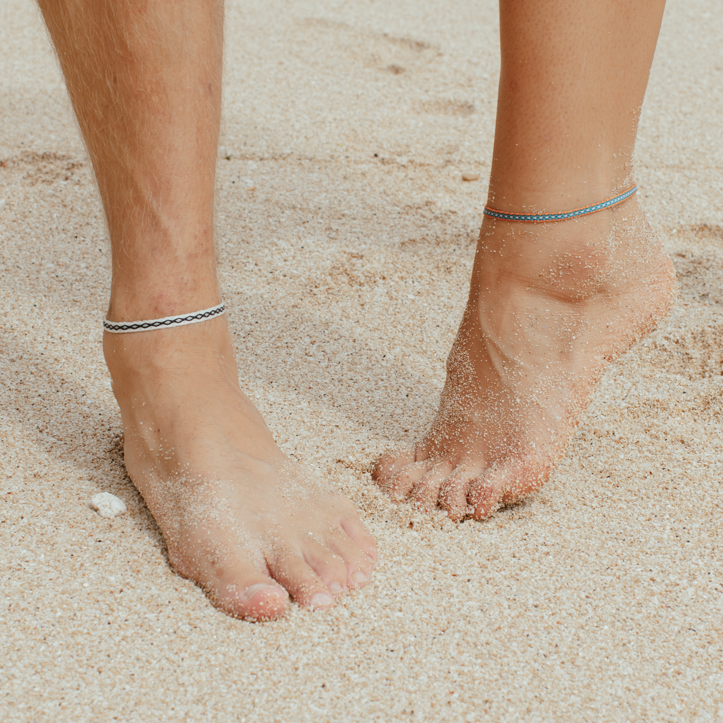 Tenganan Handwoven Surf Anklet - Grey and White - Mellow Monkey