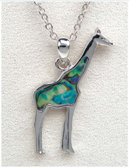 Wild Pearle Giraffe Necklace - Mellow Monkey