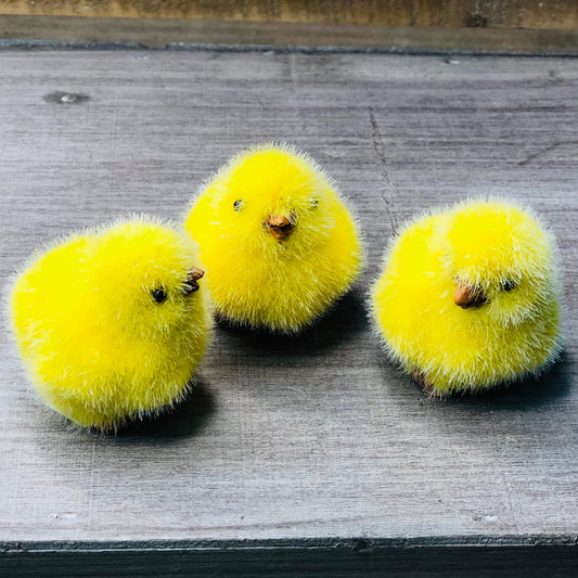 Mini Fuzzy Chick Hatchling 1-3/4-in - Mellow Monkey