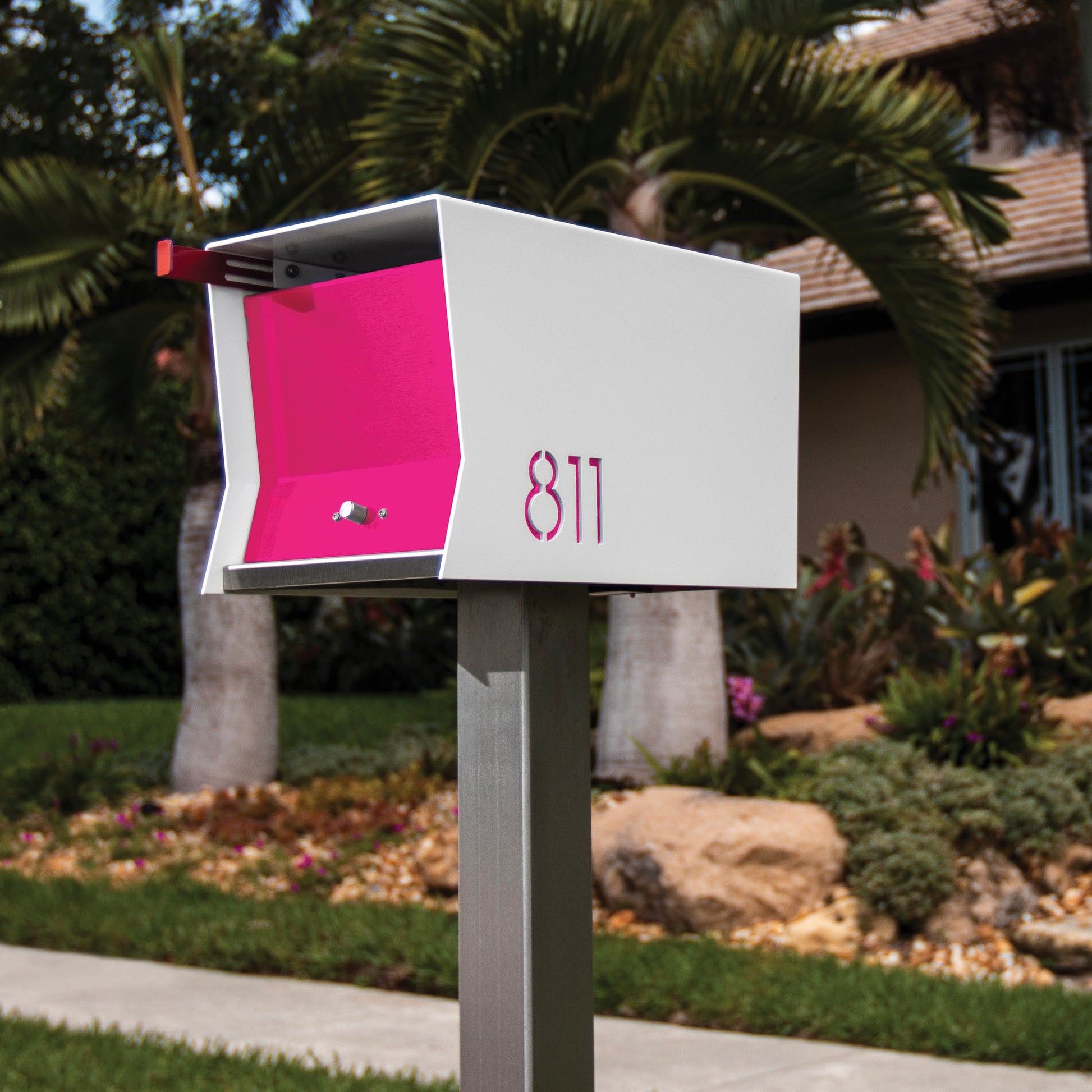 Retrobox Mailbox - Arctic White and Neon Pink – Mellow Monkey