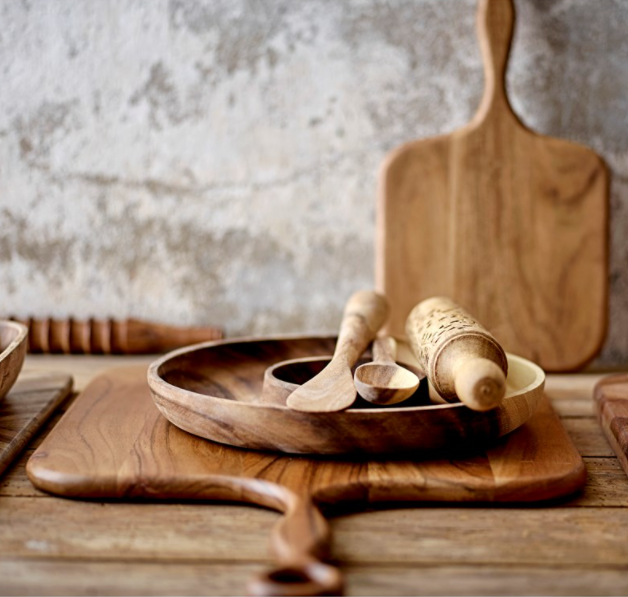 Acacia Wood Cheese Cutting Board with Handle