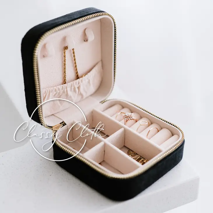 Zippered Travel Jewelry Case