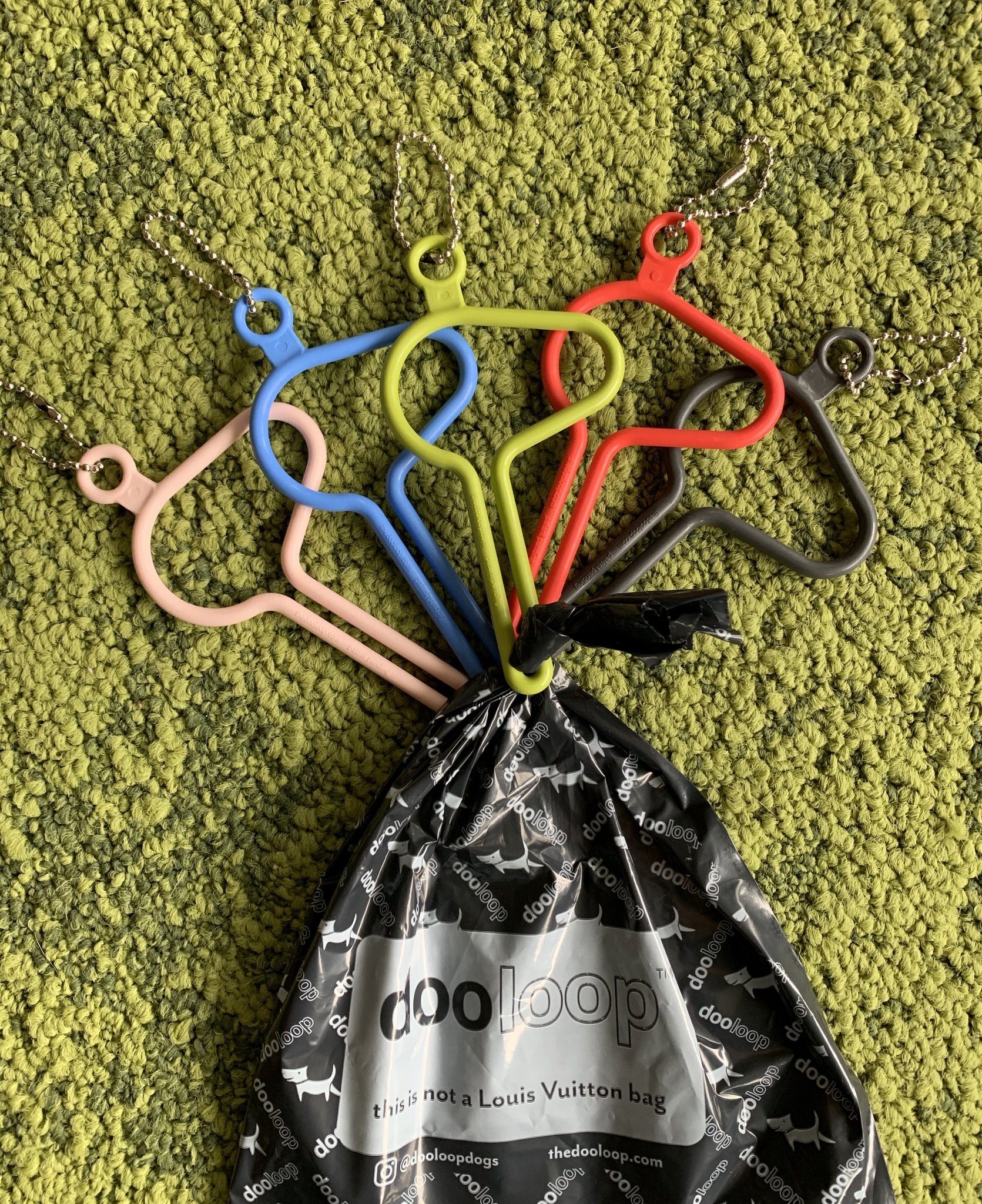 The dooloop: Hands-Free Dog Waste Bag Holder - New Blue